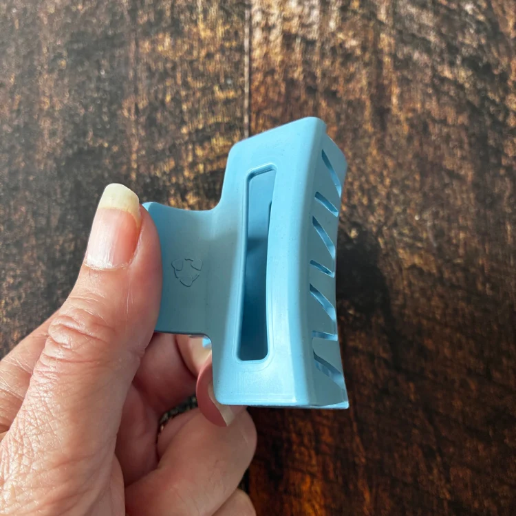 Unique Plastic - pince à cheveux - petite (10 couleurs)
